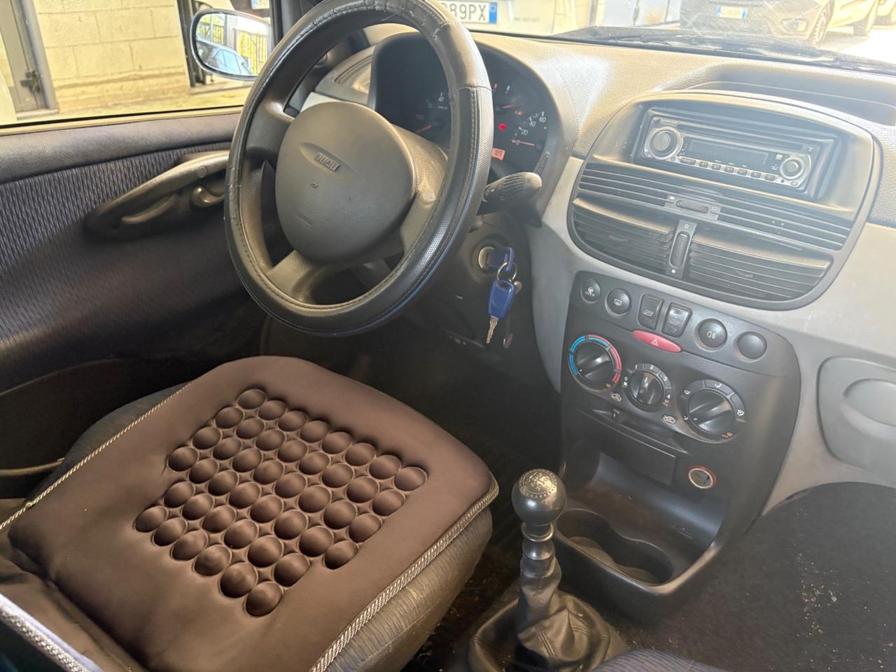 Fiat Punto 1.2i cat 5 porte ELX
