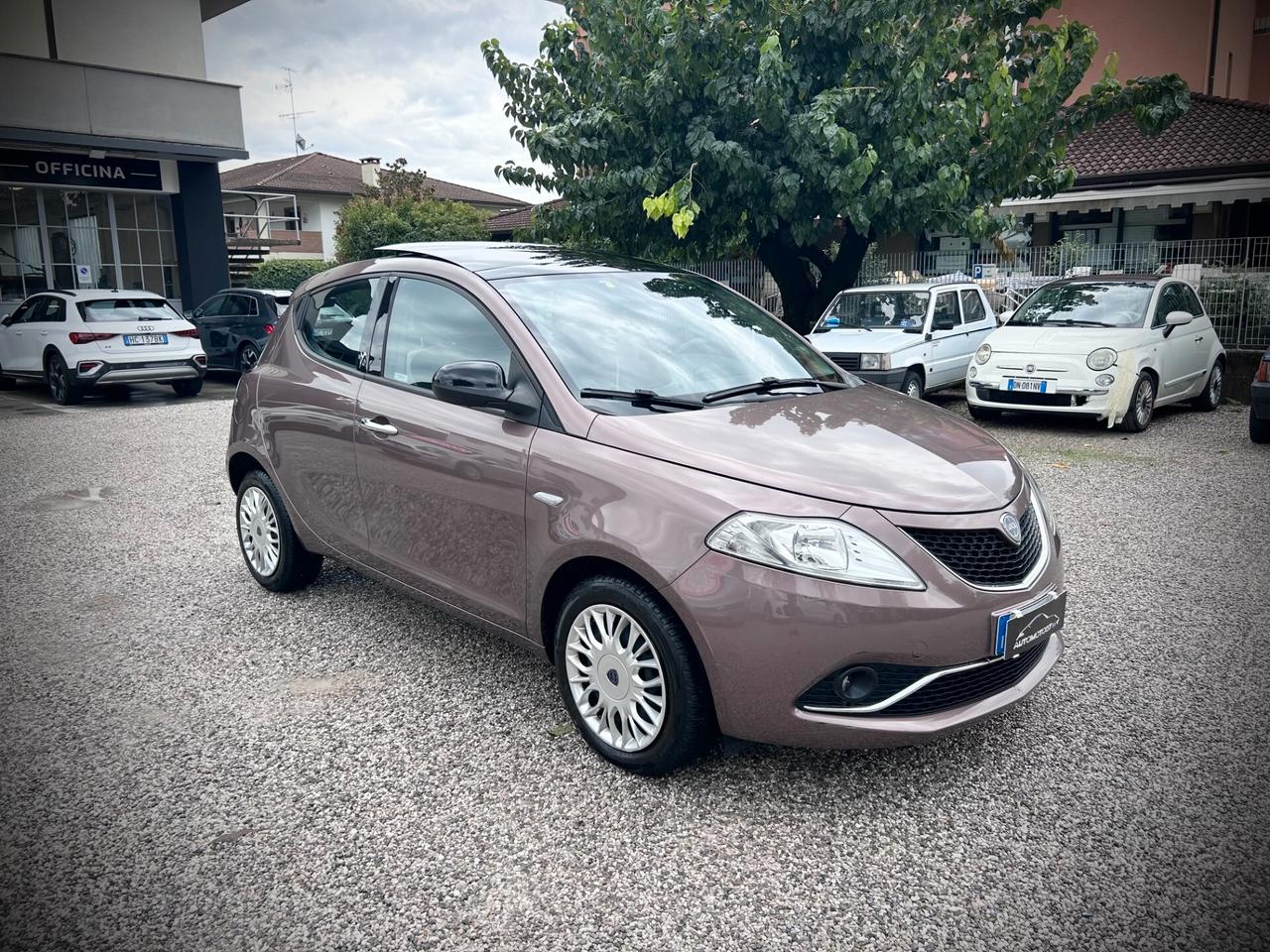 Lancia Ypsilon 1.3 MJT- TETTO APRIBILE-UNIPROPRIETARIO