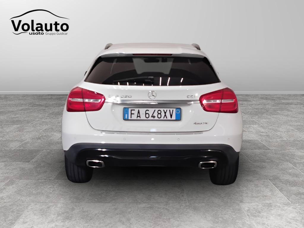 Mercedes-Benz GLA-X156 2014 - GLA 220 d (cdi) Sport 4matic 170cv auto