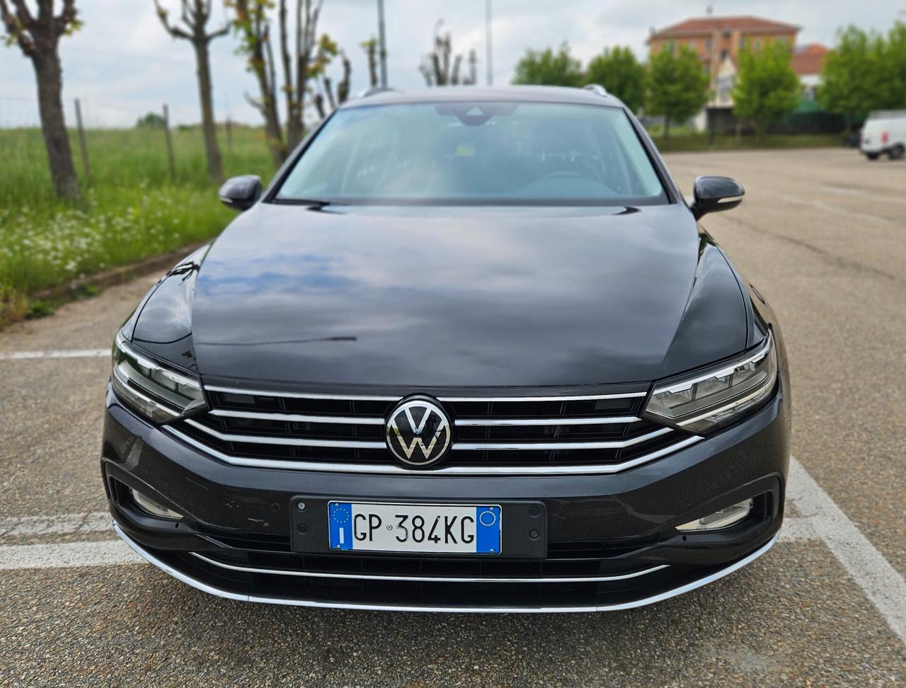 Volkswagen Passat Variant 1.5 TSI ACT DSG Business