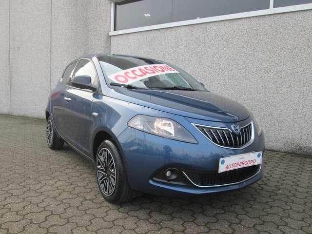 Lancia Ypsilon 1.0 firefly hybrid Gold Neopatentati