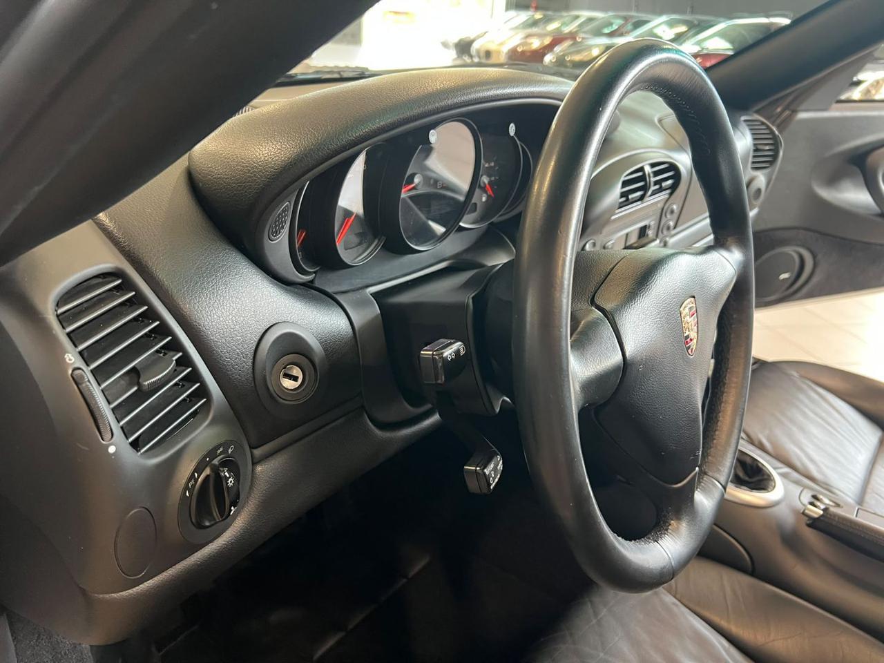 Porsche 996 Carrera Cabrio 3.6 320CV MANUALE ! FULL SERVICE !