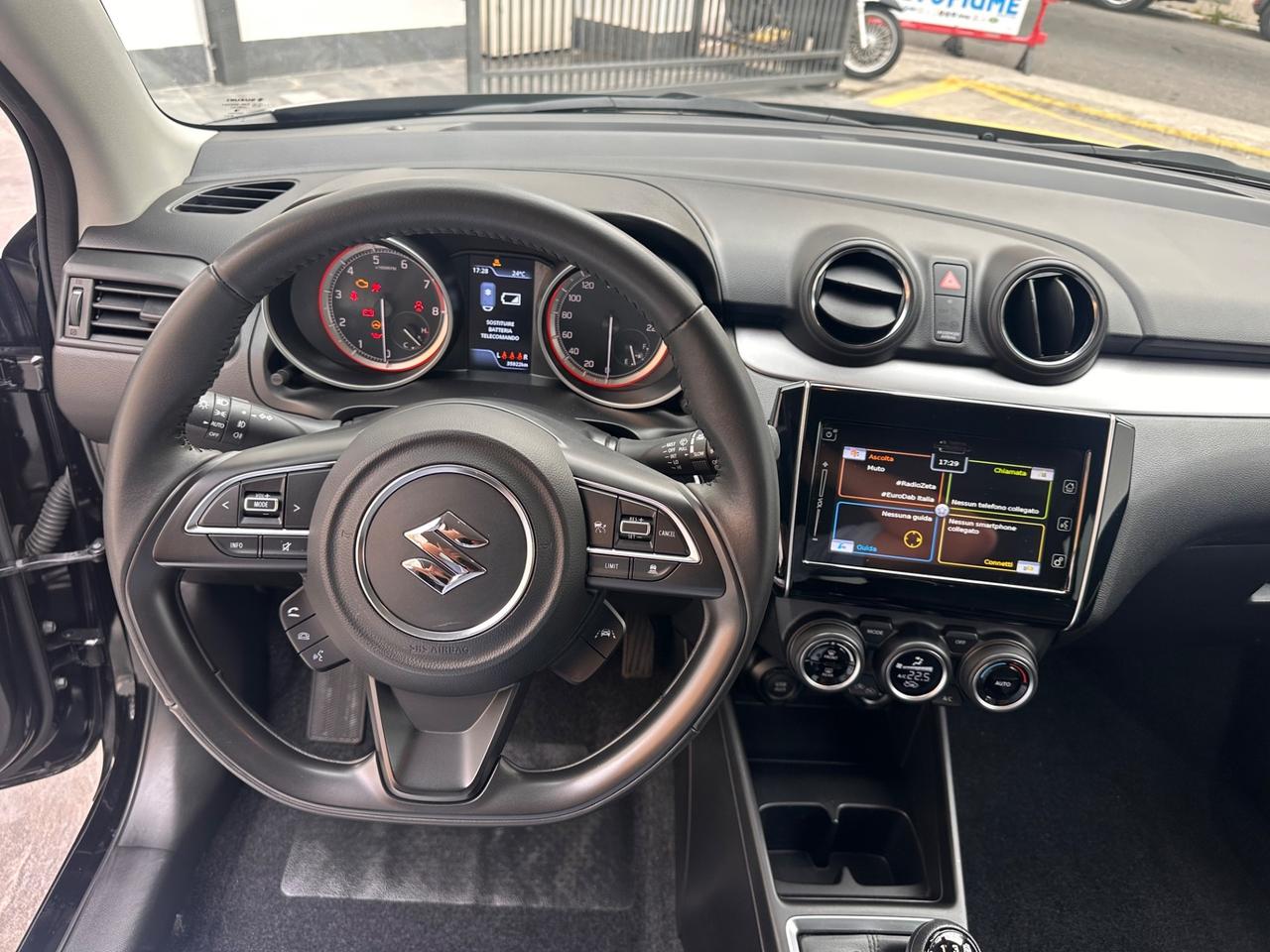 Suzuki Swift 1.2 Hybrid Top