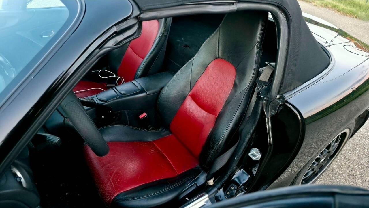 Mazda MX5 NBFL 1.8i 16V