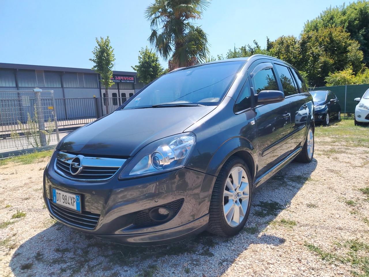 Opel Zafira 1.8 16V VVT Easytronic Cosmo