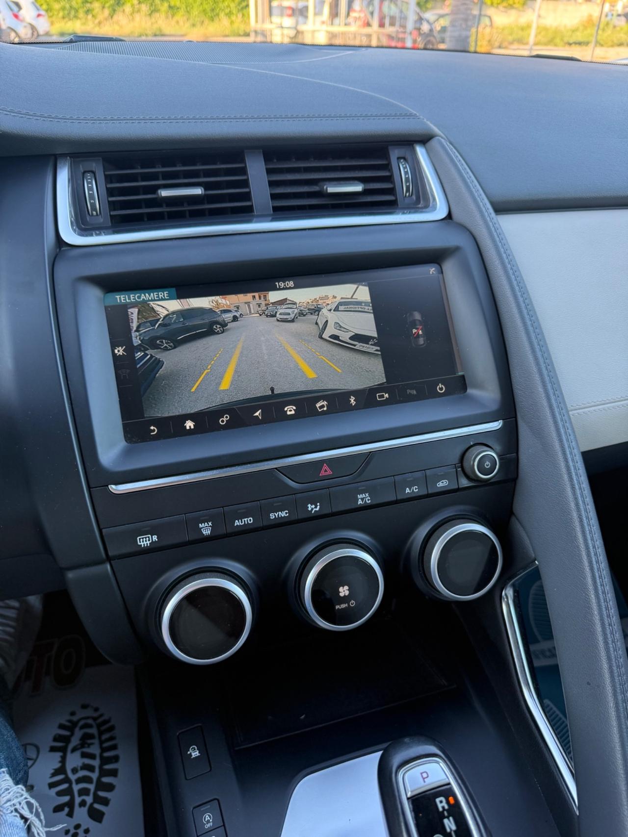 Jaguar E-Pace 2.0D 150 CV R-Dynamic