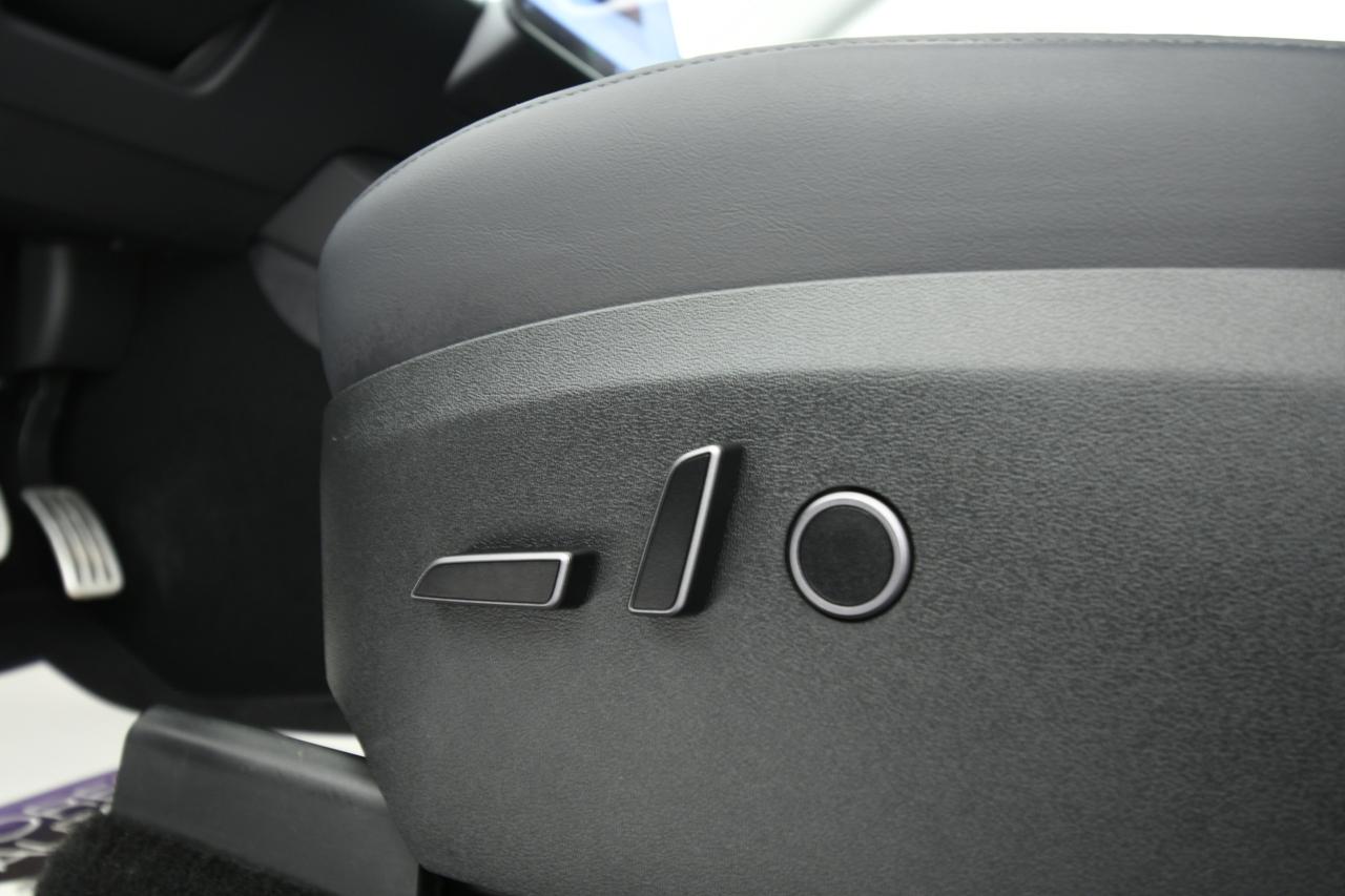 TESLA Model Y Performance Dual Motor awd +AUTOPILOT