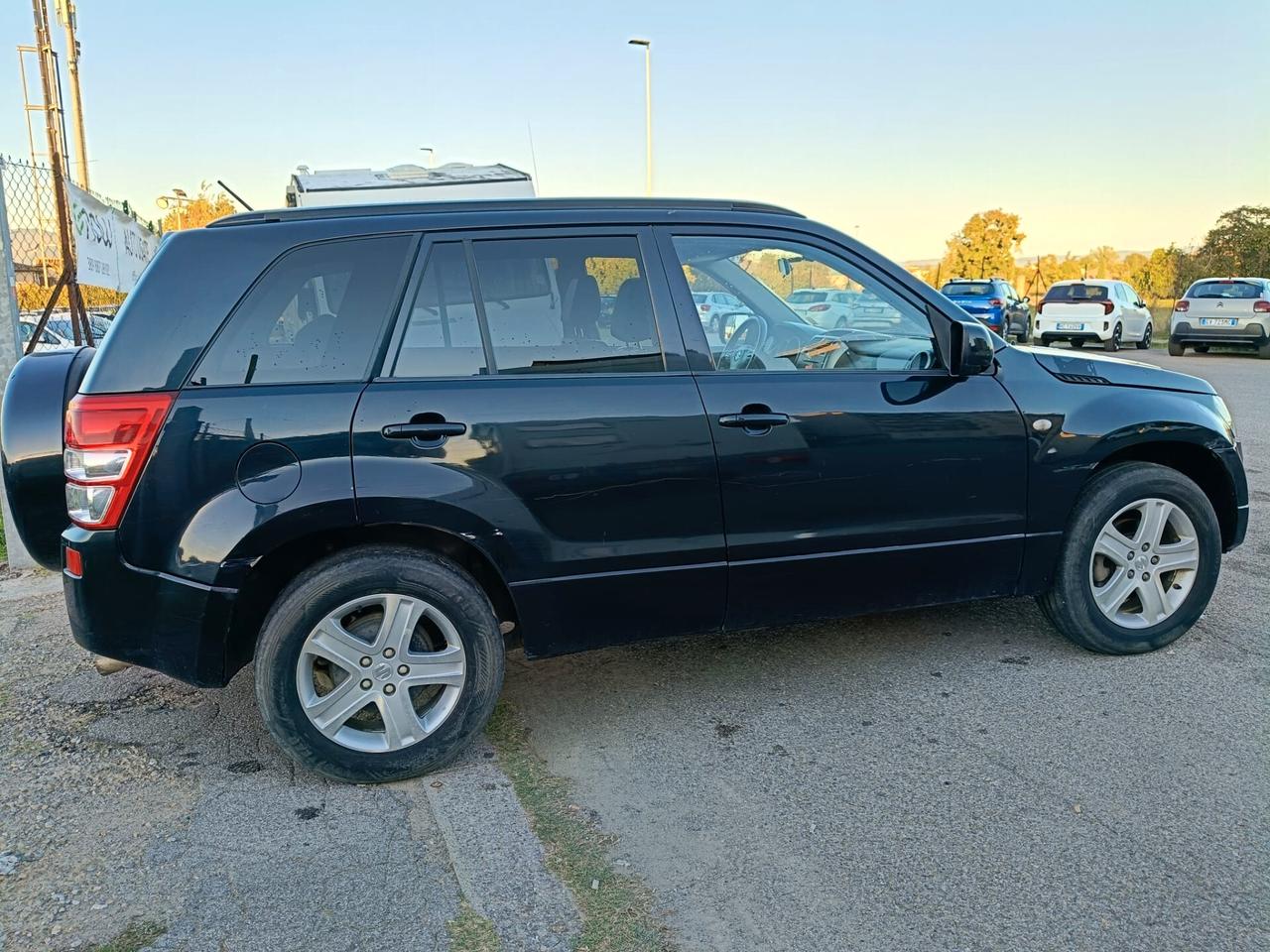 Suzuki Grand Vitara 1.9 DDiS 5 porte