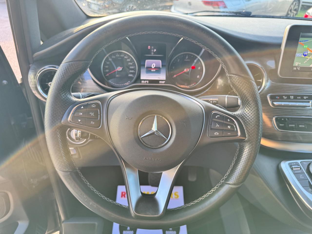 Mercedes-benz V 220 d Automatic Premium Extralong