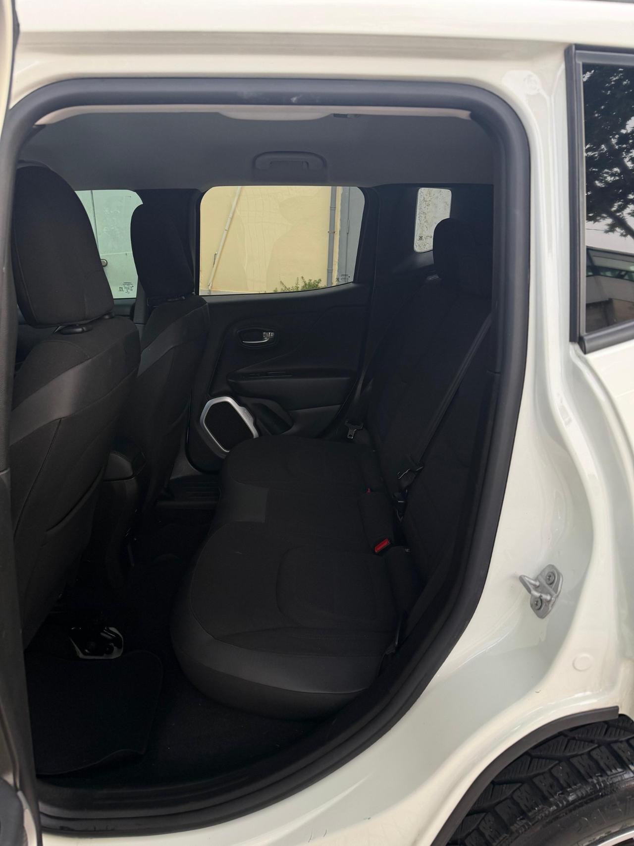 Jeep Renegade 1.6 Mjt 120 CV Limited solo 37000 km
