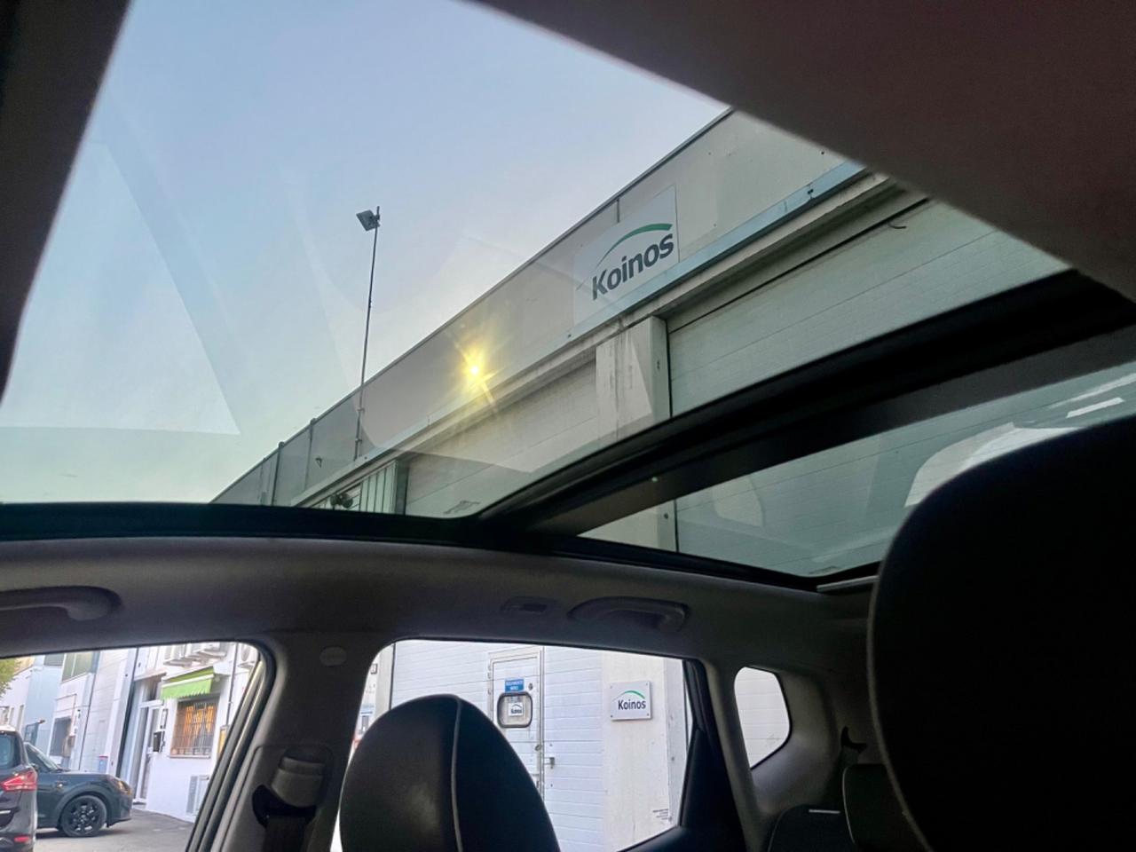 Kia Venga 1.4benz 2011 152.000km perfetta per neopatentati