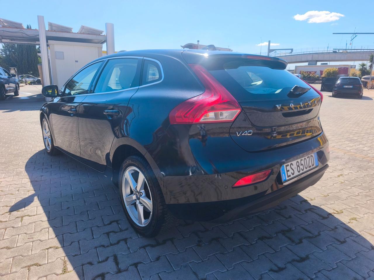 Volvo V40 D2 1.6 115cv MOMENTUM CERTIFICATA 2013