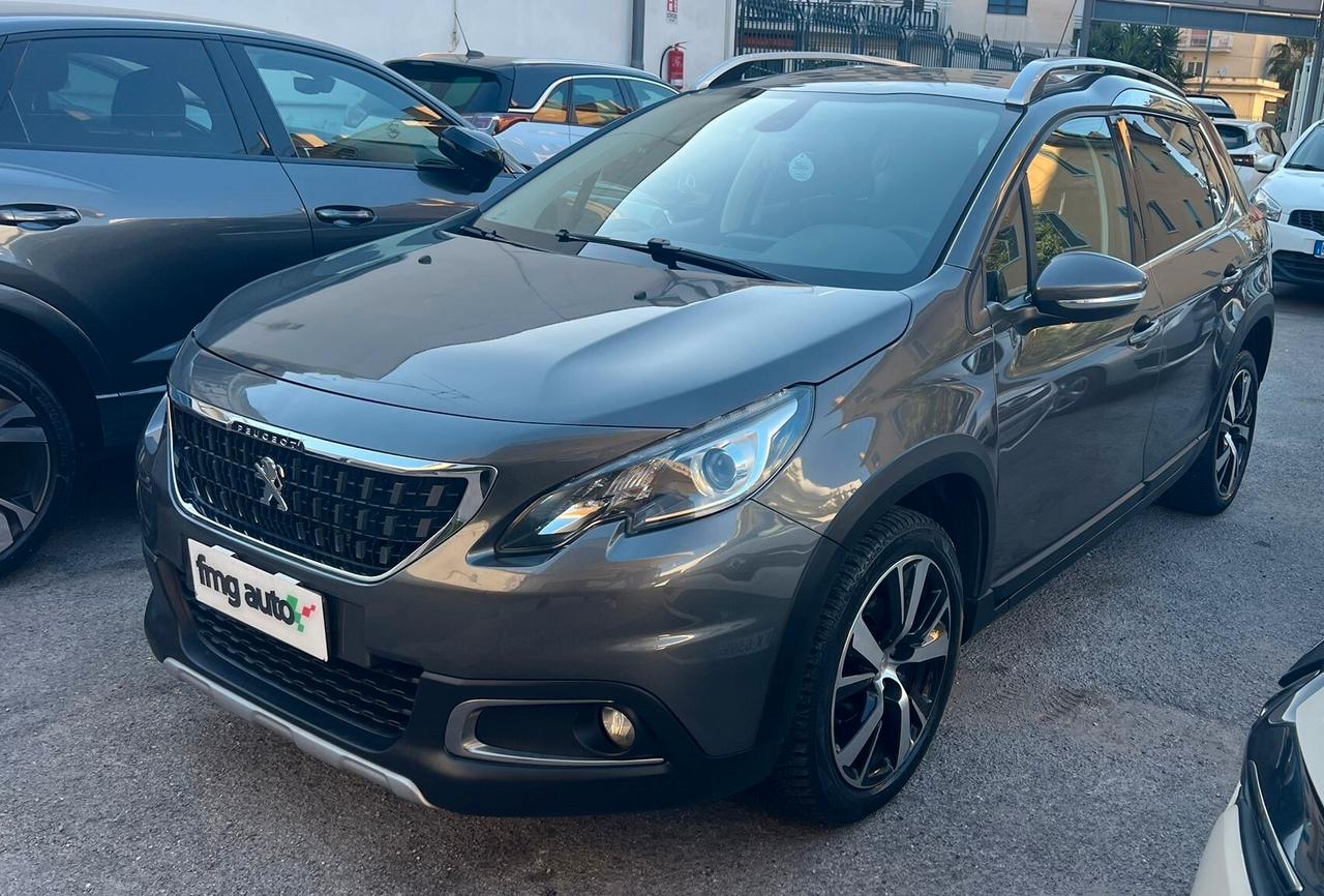 Peugeot 2008 BlueHDi 100 Allure Navi+Retrocamera
