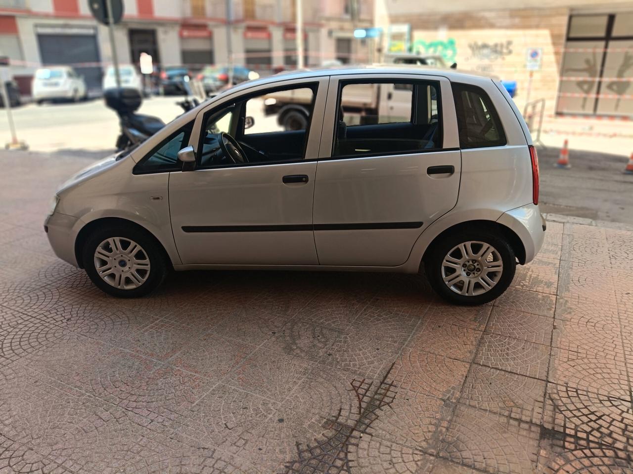 FIAT IDEA 1.3 MJT DIESEL 70 CV-Solo 152000KM-Euro 3990-