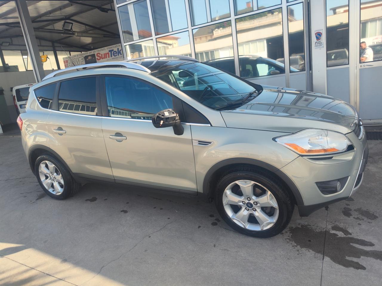 Ford Kuga 2.0 TDCi 136 CV 4WD Titanium DPF