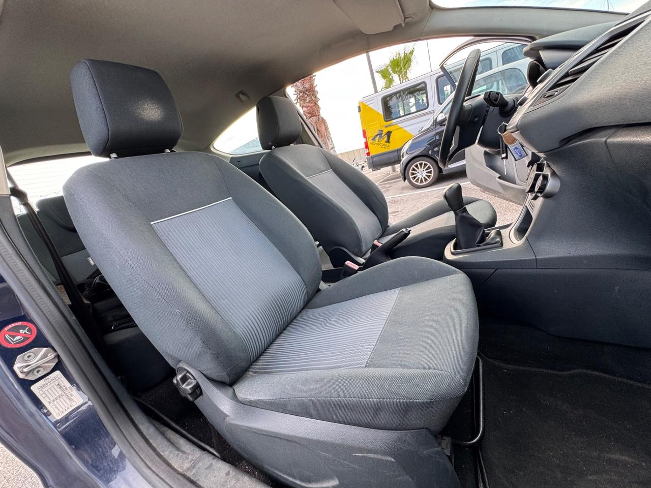 Ford Fiesta 1.4 TDCI NEO PATENTATI 2010 1 PRO