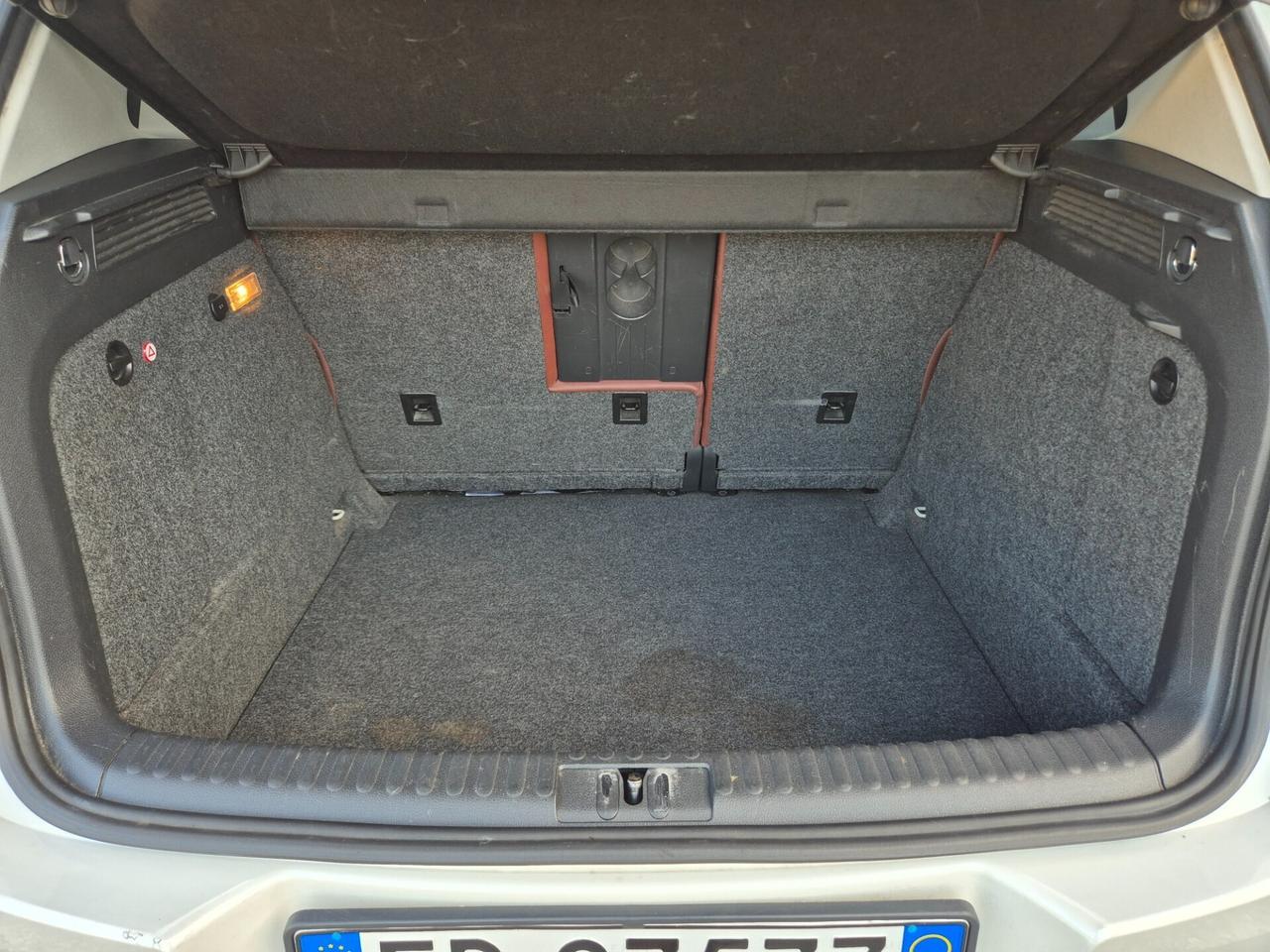 Volkswagen Tiguan 2.0 TDI DPF 4MOTION DSG Sport & Style