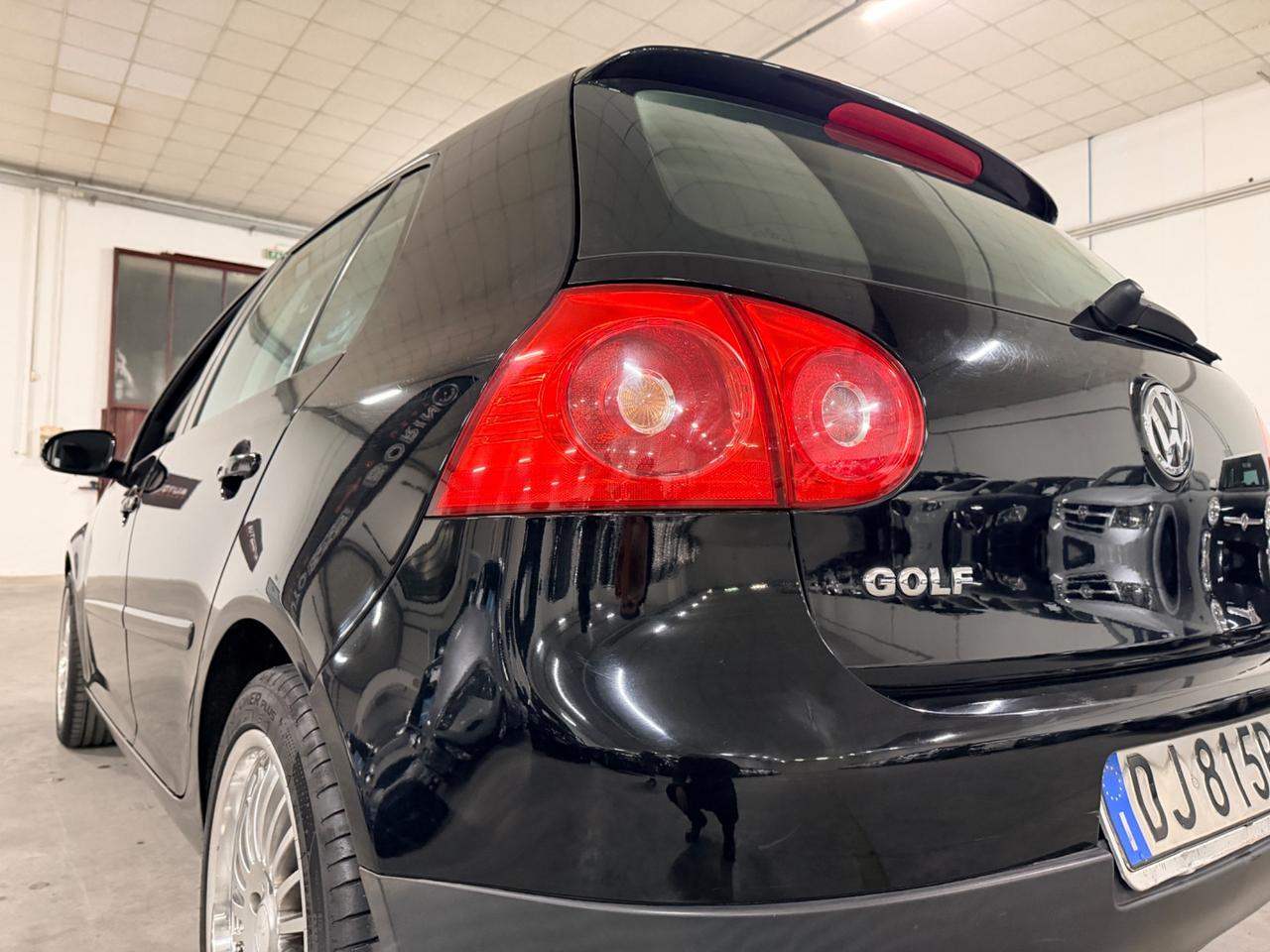 Volkswagen Golf 1.6 5p. Comfortline