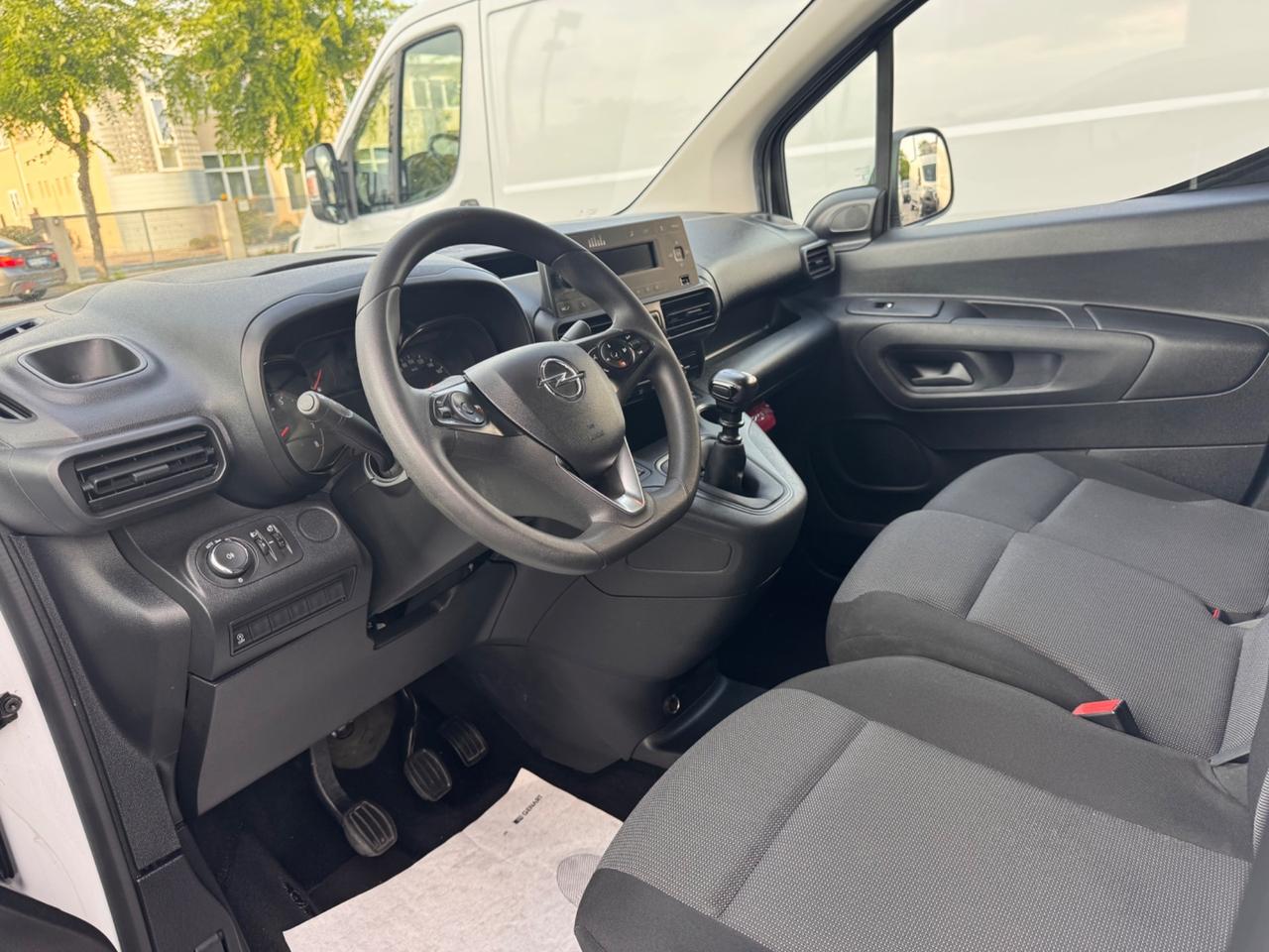 Peugeot Partner / OPEL COMBO L2 PASSO LUNGO 1.5 CDTI 130CV PRONTA CONSEGNA