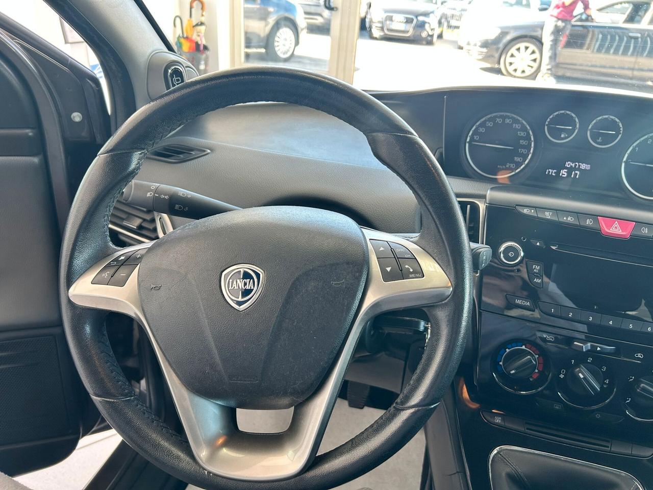 Lancia Ypsilon 1.2B X NEOPATENTATI 2016