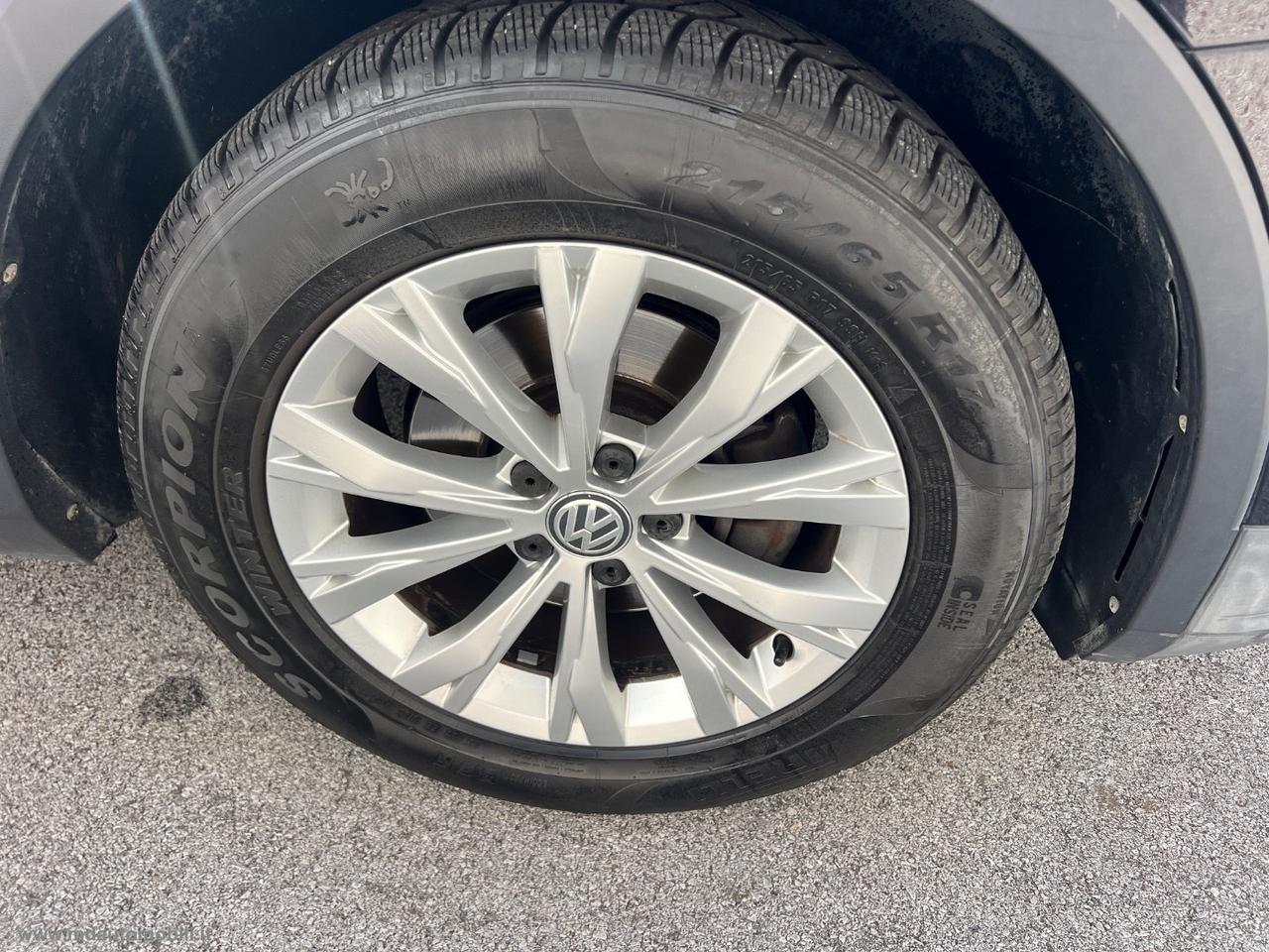 VOLKSWAGEN Tiguan 1.6 TDI Business BMT NAVIGATORE