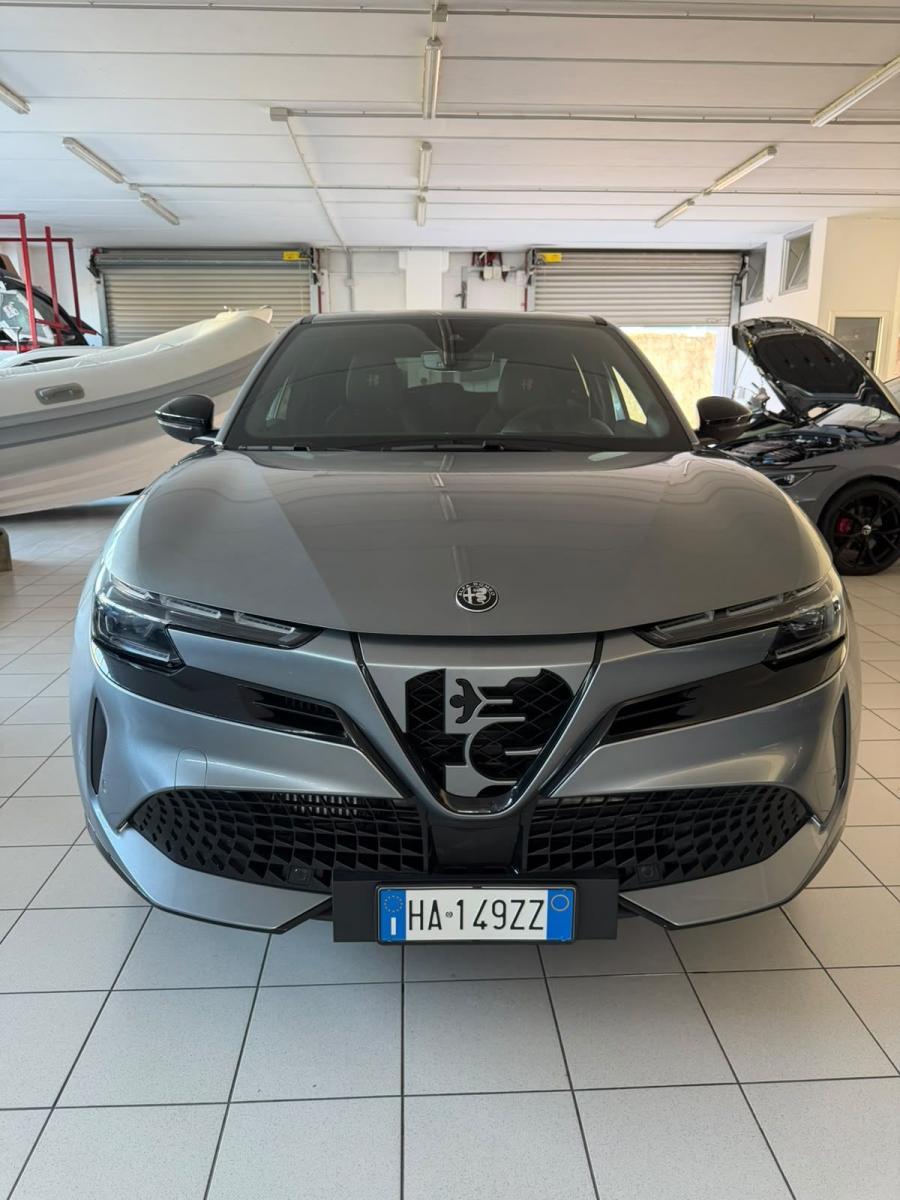 ALFA ROMEO - Junior - MY25 Q4 INTENSA 1.2 145CV HYBRID EDCT6