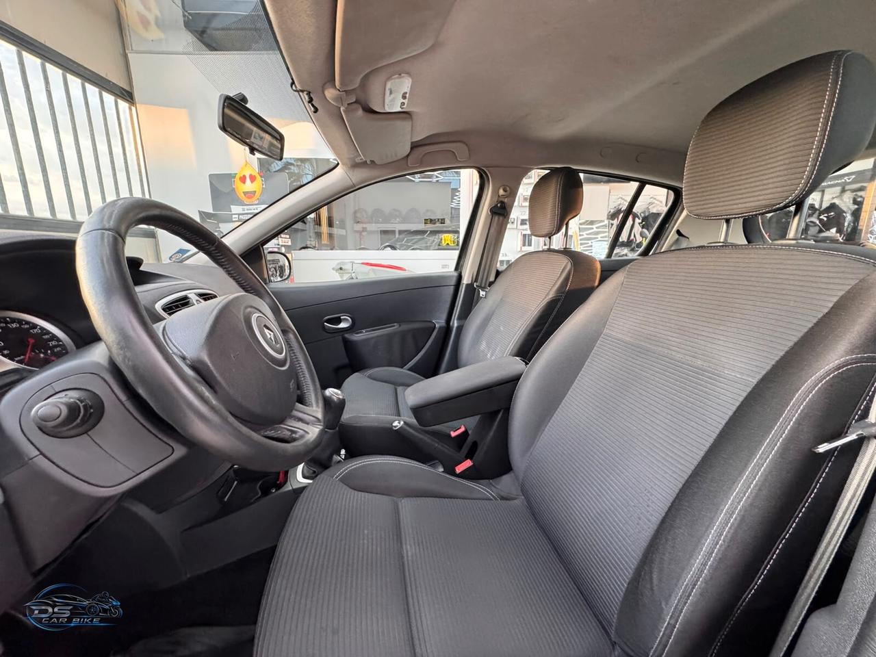 Renault Clio 1.2 16V 5 porte GPL Dynamique