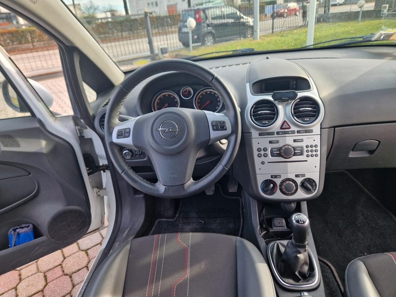 Opel Corsa 1.2 85CV 5 porte GPL-TECH One OK NEO PATENTATI