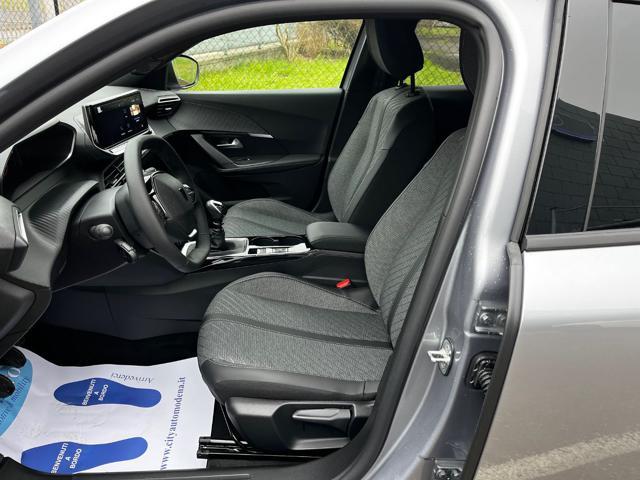 PEUGEOT 2008 PureTech 100 S&S Allure KM 0