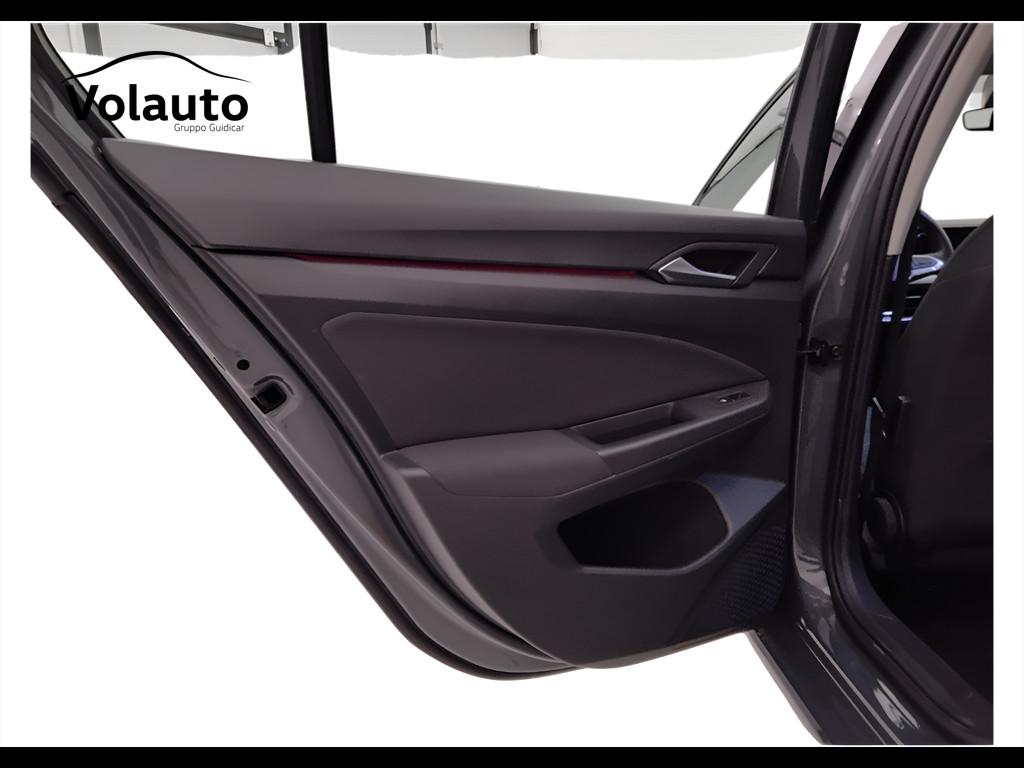 VOLKSWAGEN Golf VIII 2020 - Golf 1.0 etsi evo Life 110cv dsg