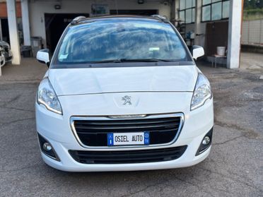 Peugeot 5008 1.6 HDi 115CV Allure