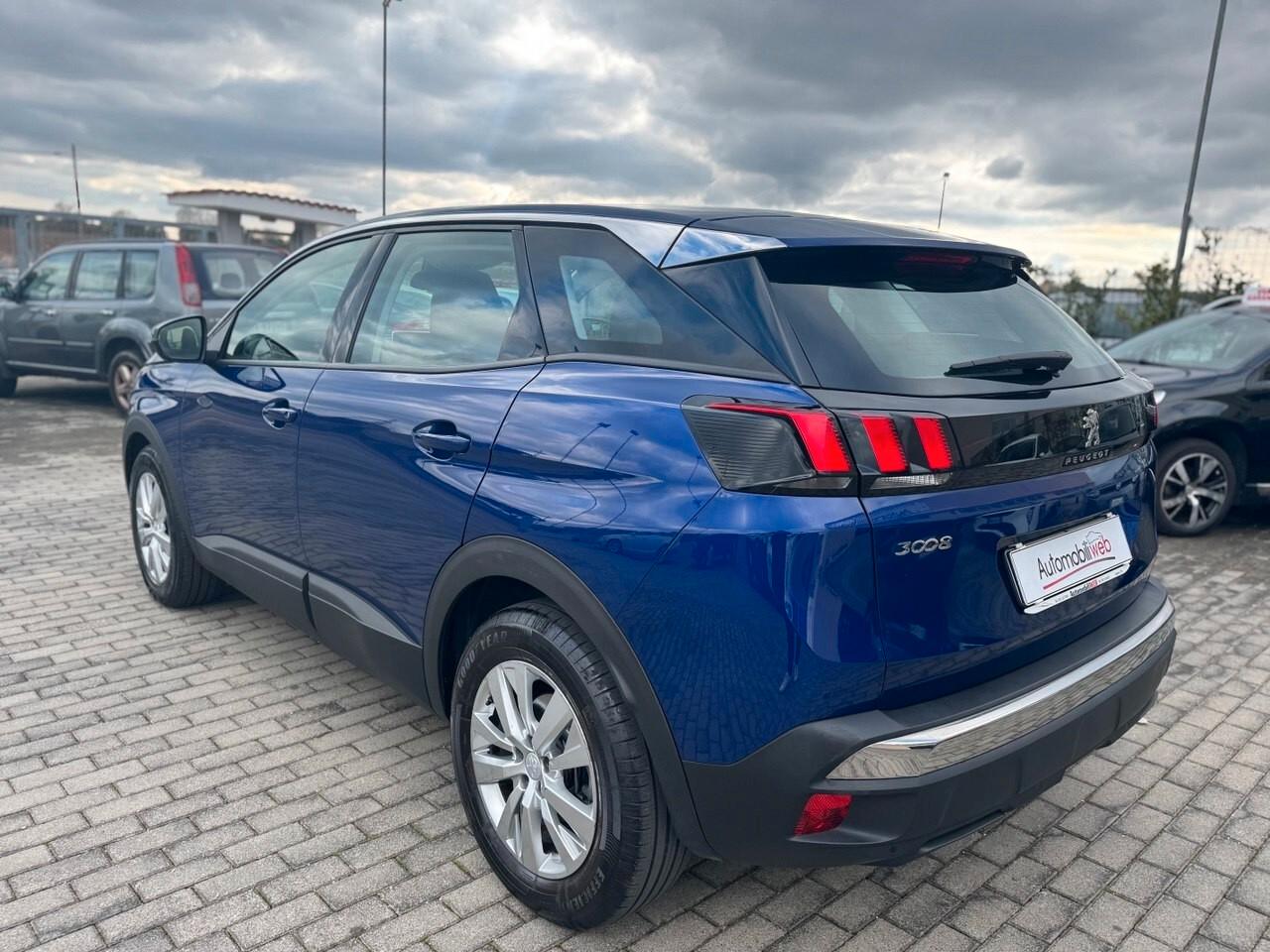 Peugeot 3008 BlueHDi 130 S&S Crossway