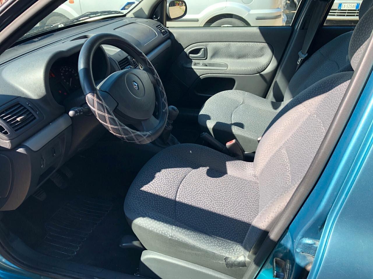 Renault Clio Storia 1.2 5 porte GPL Confort