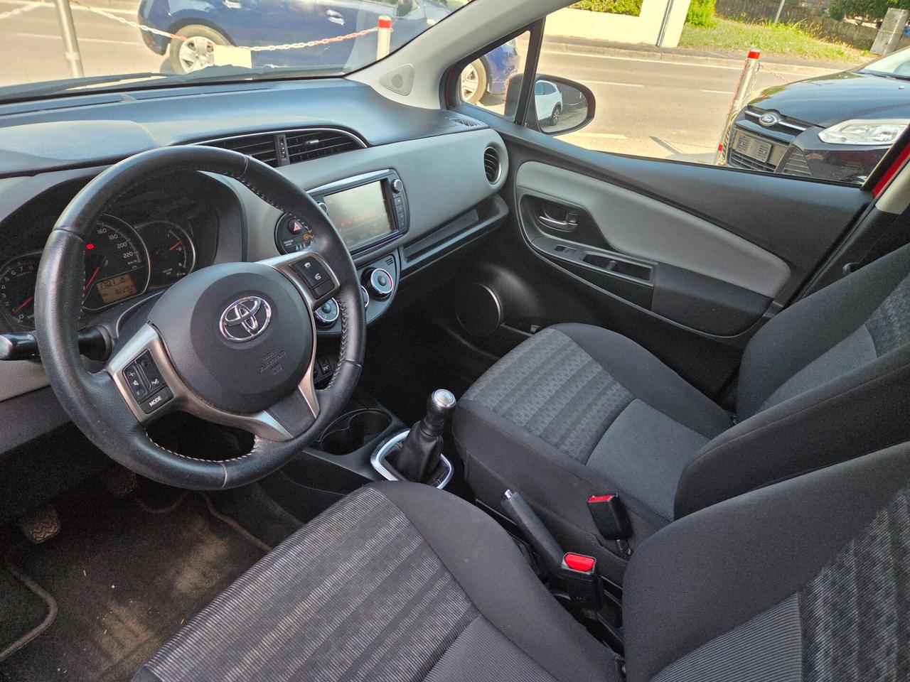 Toyota Yaris - 2016