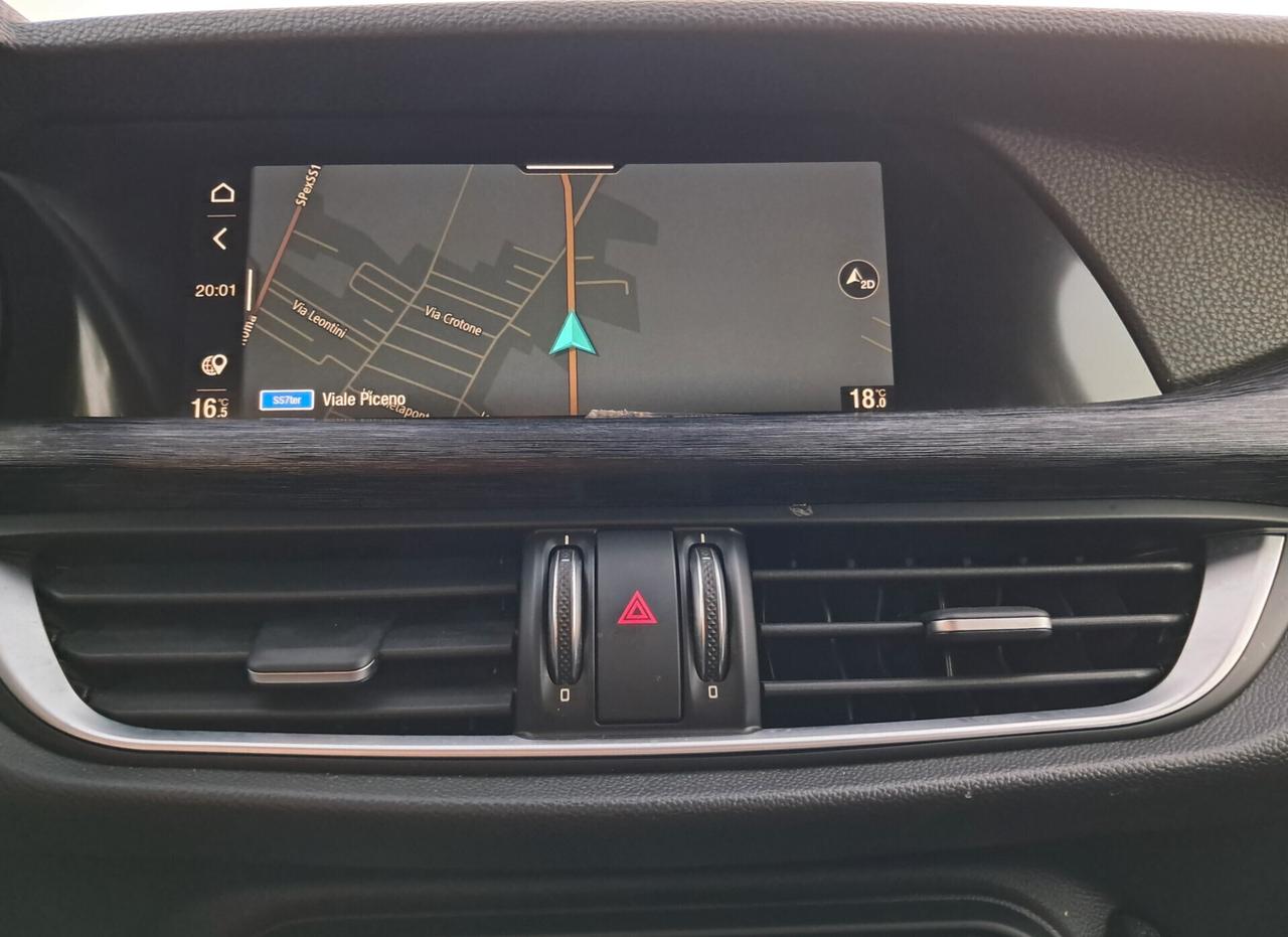 Alfa R. Stelvio 190 CV * AT8 Q4 *LED-PELLE-CERCHI 20*