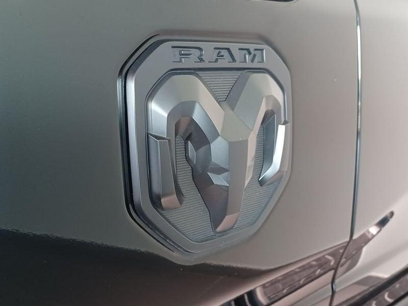 Dodge RAM DODGE RAM CREW CAB LIMITED NIGHT EDITION - AUTOCARRO DETRAIBILE AL 100%