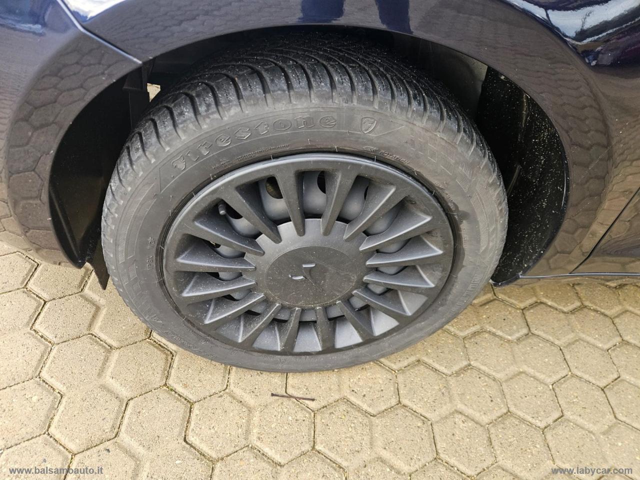 LANCIA Ypsilon 1.2 69 CV 5p. GPL Ecochic Gold