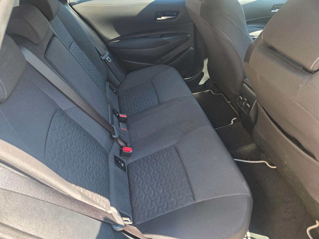 Toyota Corolla Touring Sports 1.8 Hybrid Business