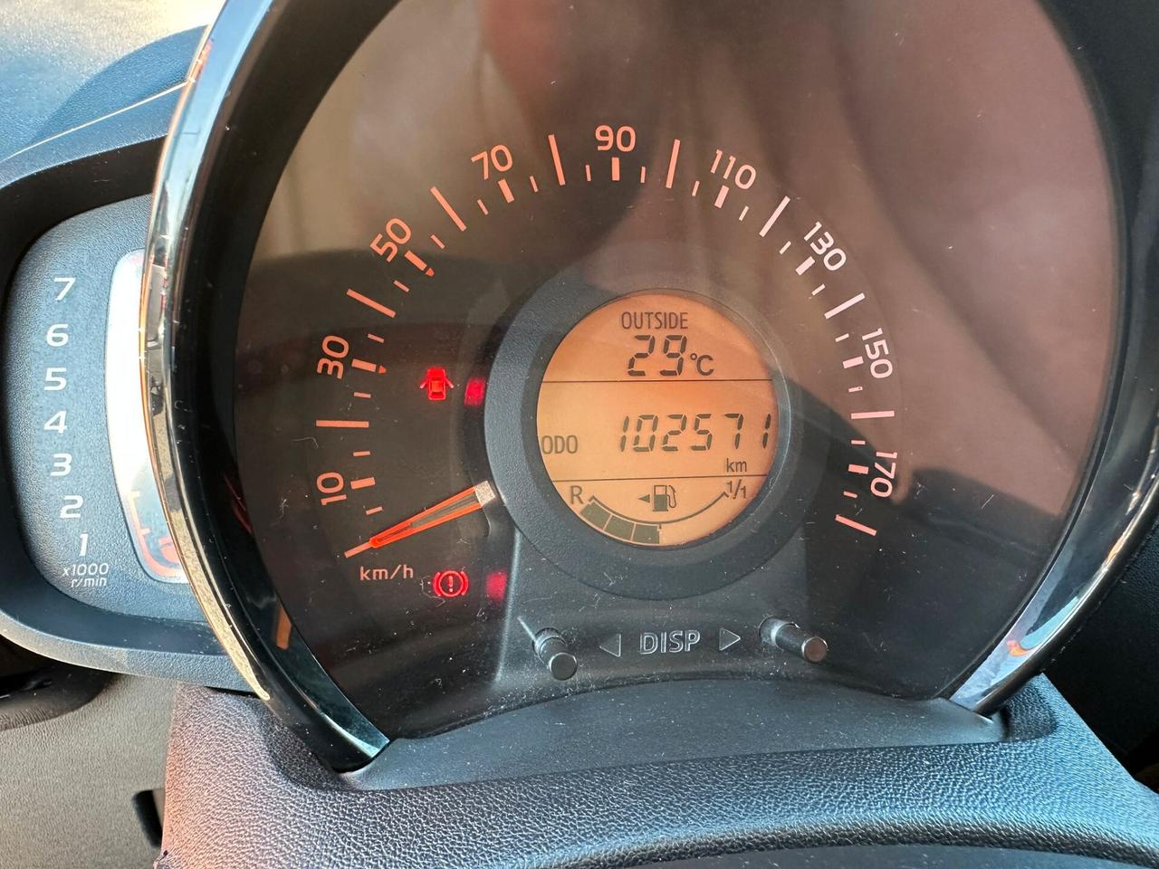 Toyota Aygo 1.0 VVT-i 69 CV 5 porte x-cool