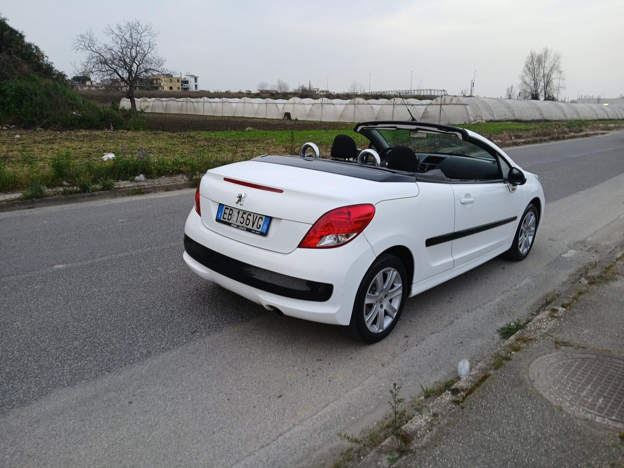 Peugeot 207 1.6 VTi 120CV CC Féline NUOVISS