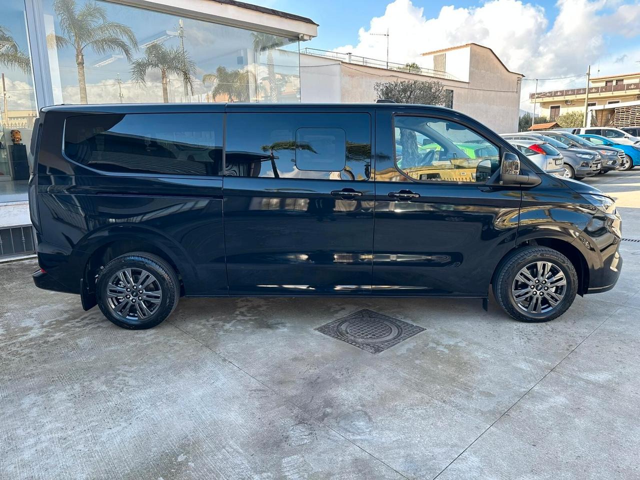 Ford Tourneo Custom TITANIUM