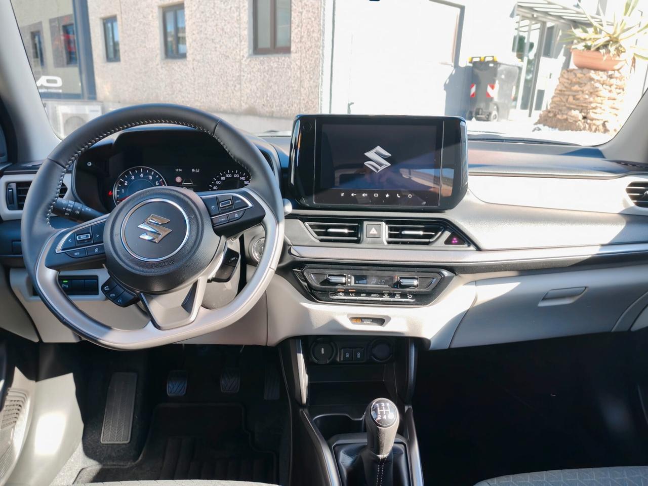 Suzuki Swift 1.2 Hybrid Top