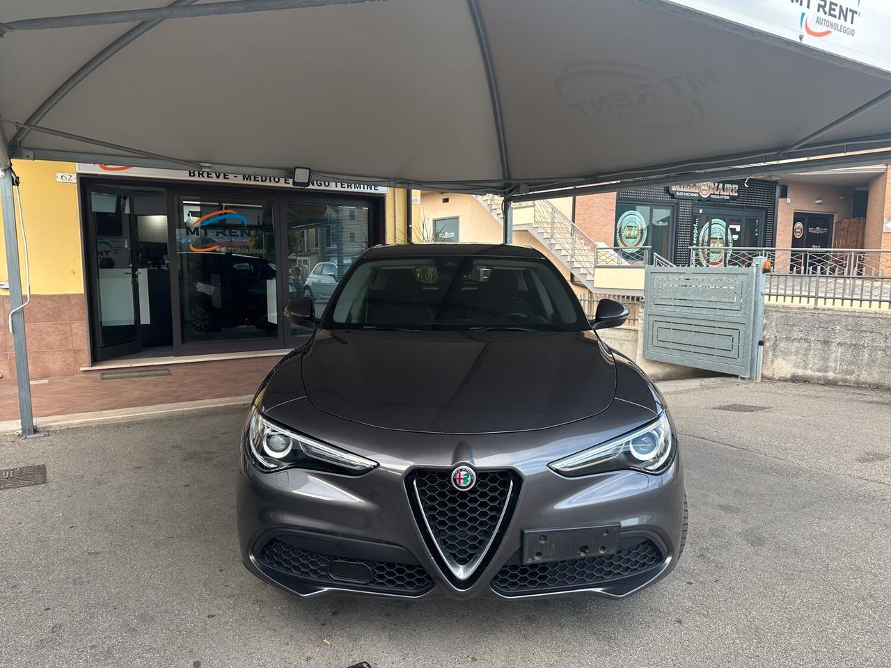 Alfa Romeo Stelvio 2.2 Turbodiesel 190 CV AT8 Q4 Business