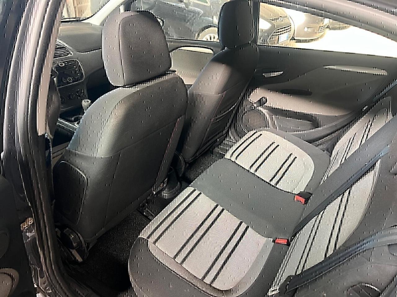 FIAT PUNTO EVO -1.4 -BENZINA-2010