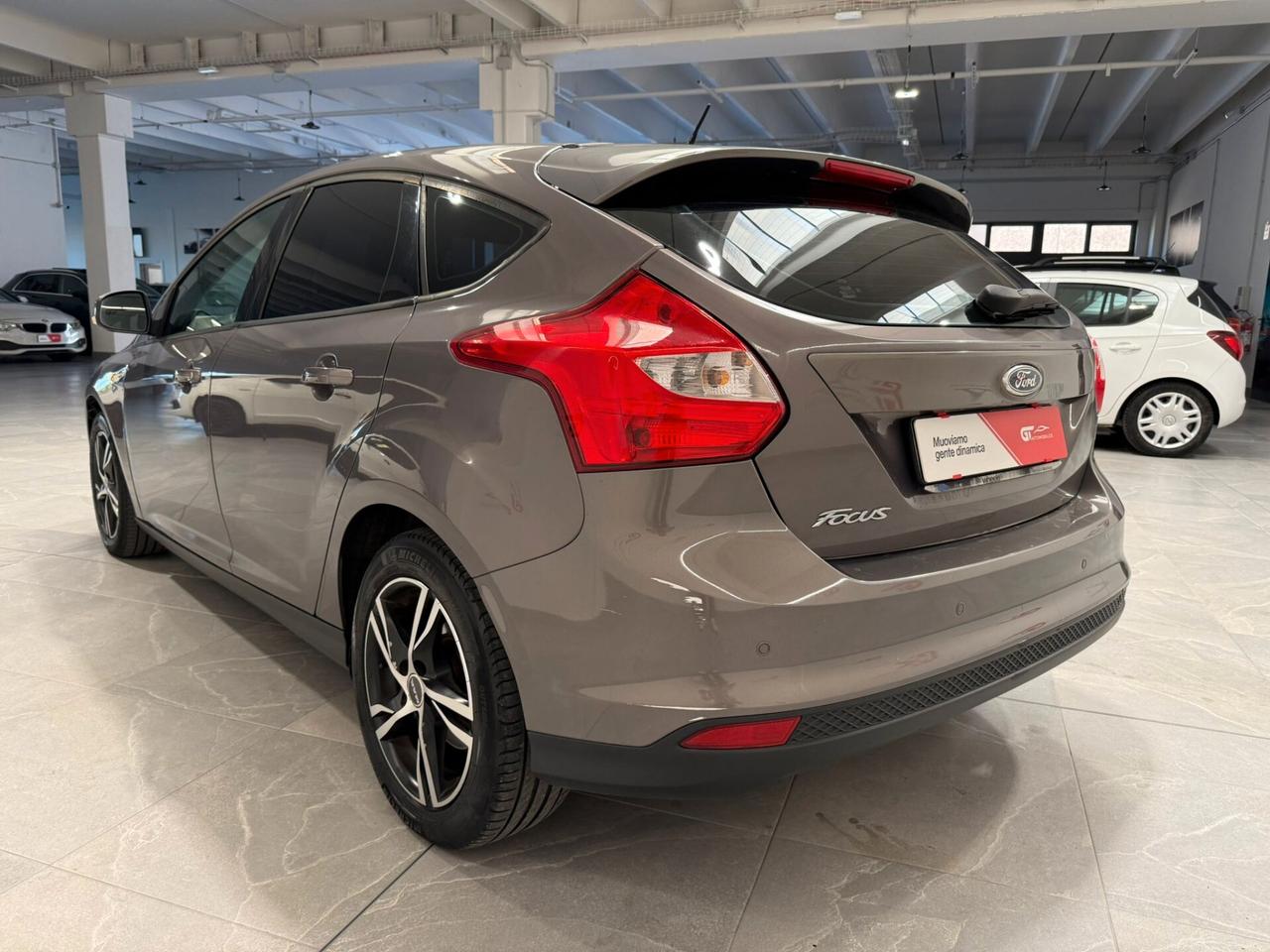 Ford Focus 1.6 120 CV GPL