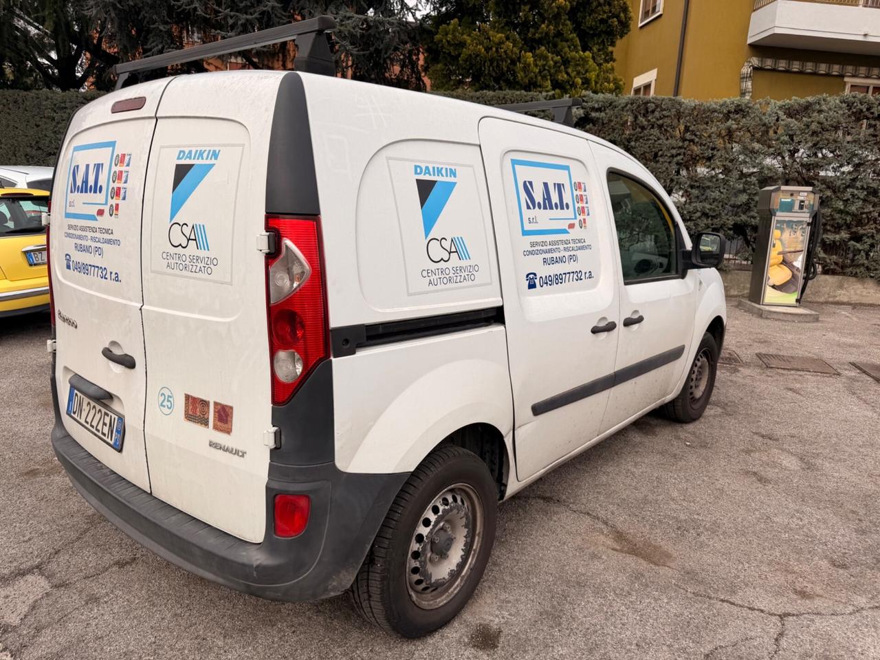 Renault Kangoo 1.5dci motore cambio carrozzeria va bene