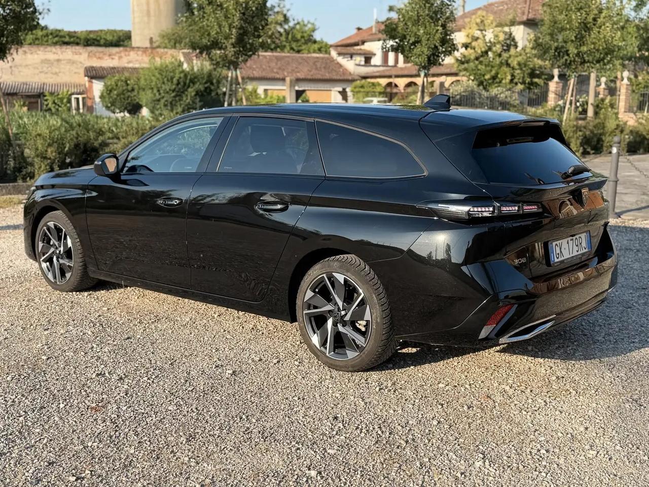 Peugeot 308 BlueHDi 130 S&S SW Allure Pack