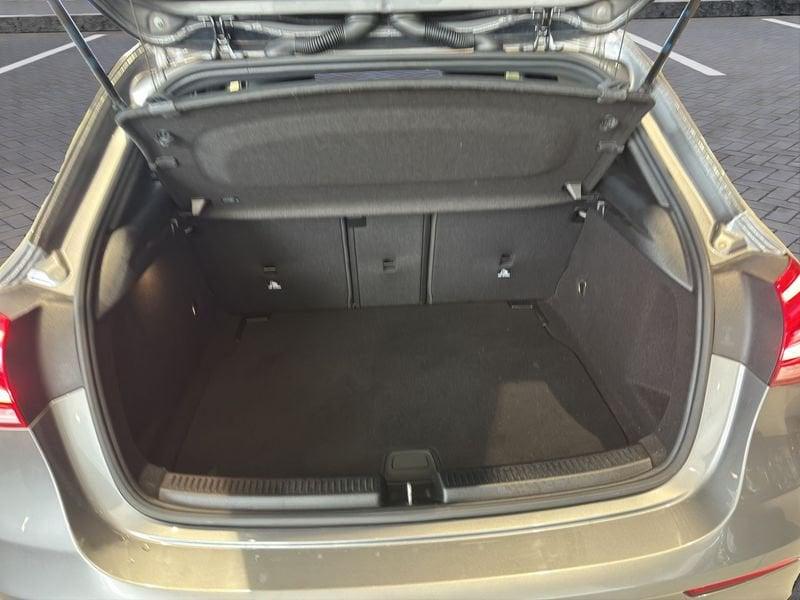 Mercedes-Benz Classe A A 180 d Automatic Premium