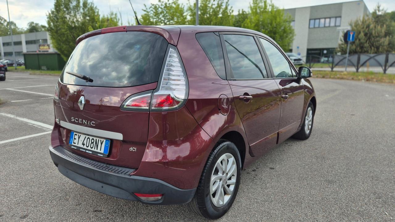 Renault Scenic Scénic XMod 1.5 dCi 110CV Limited