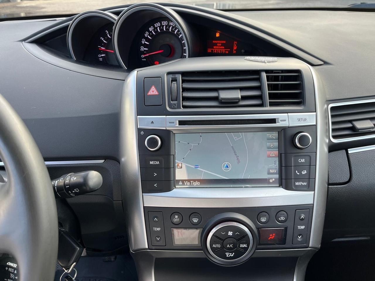 Toyota verso 1.6 D-4D- km 140000-12/2015